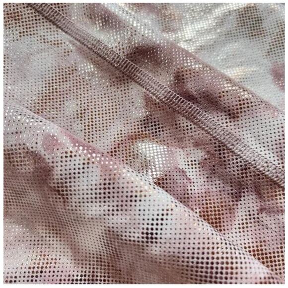 Lululemon Women's Customizable Snap Scarf - Shine Rose Gold - Picture 4 of 16